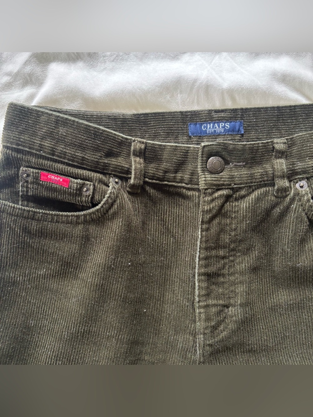 Women’s Chaps dark olive boot-cut cords - Picture 1 of 8